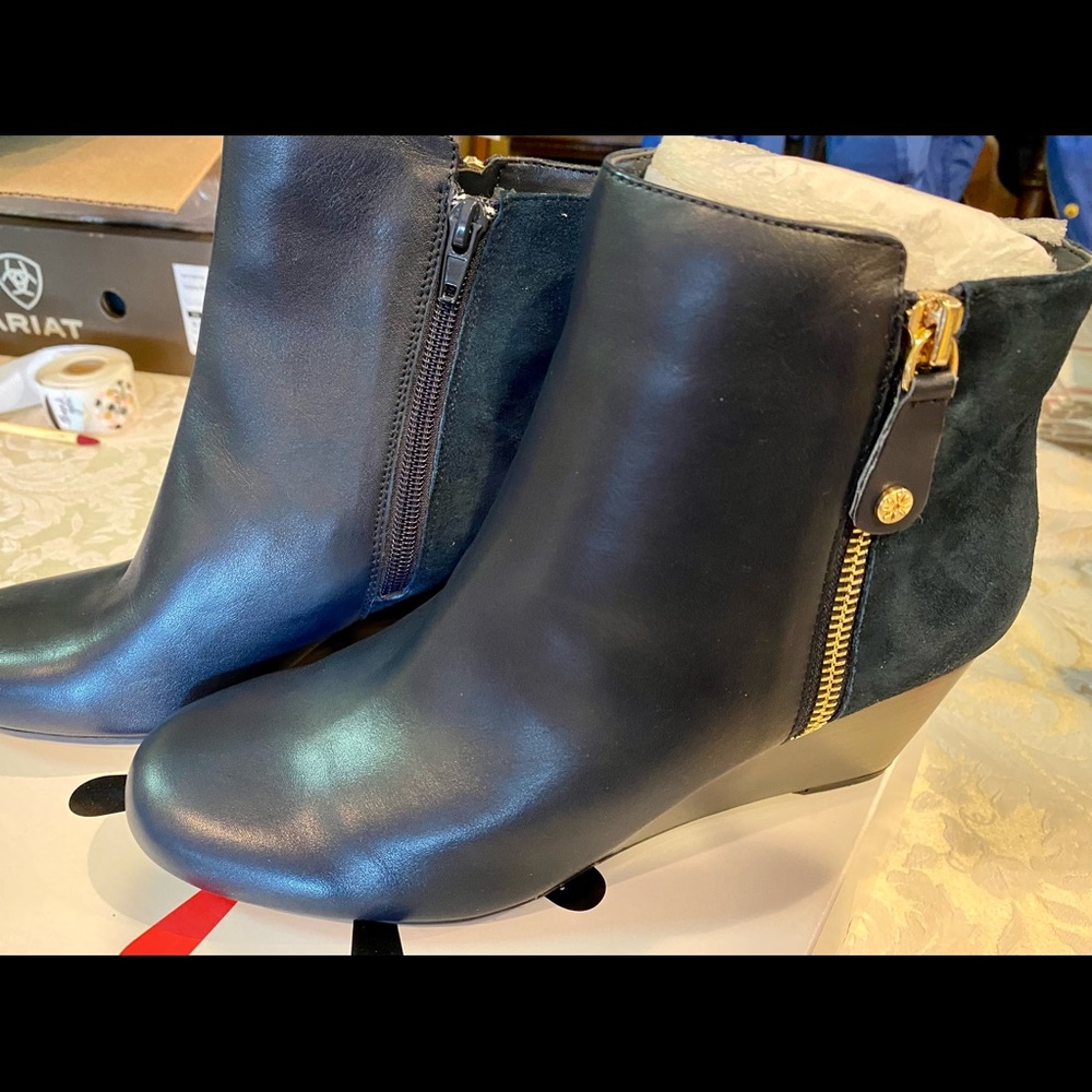 Isaac Mizrahi Leather Boots